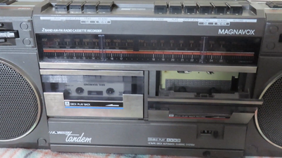 Vintage Magnavox D8330 Super Tandem AM/FM Radio Cassette Boombox