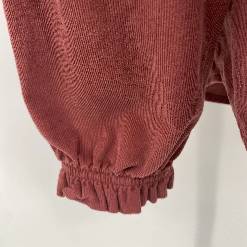 Gloria Vanderbilt Shirt Womens Medium Red Corduroy Button Up Ruffle Collar Cabin - Image 4 of 4