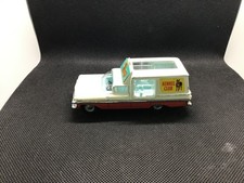 corgi No486 Chevrolet impala kennel club