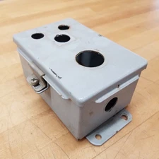 Hoffman A-604CH Hinged Enclosure 6" x 4" x 3" - USED