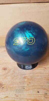900 GLOBAL WOLVERINE DARK MOSS 15 POUND BOWLING BALL SYMMETRIC