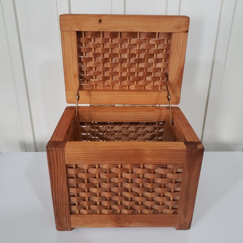 Vtg Unique Woven Basket/Trunk Hinged Lid 13X9.5X10.25" MCM Storage Rustic Decor - 第 1/18 張圖片