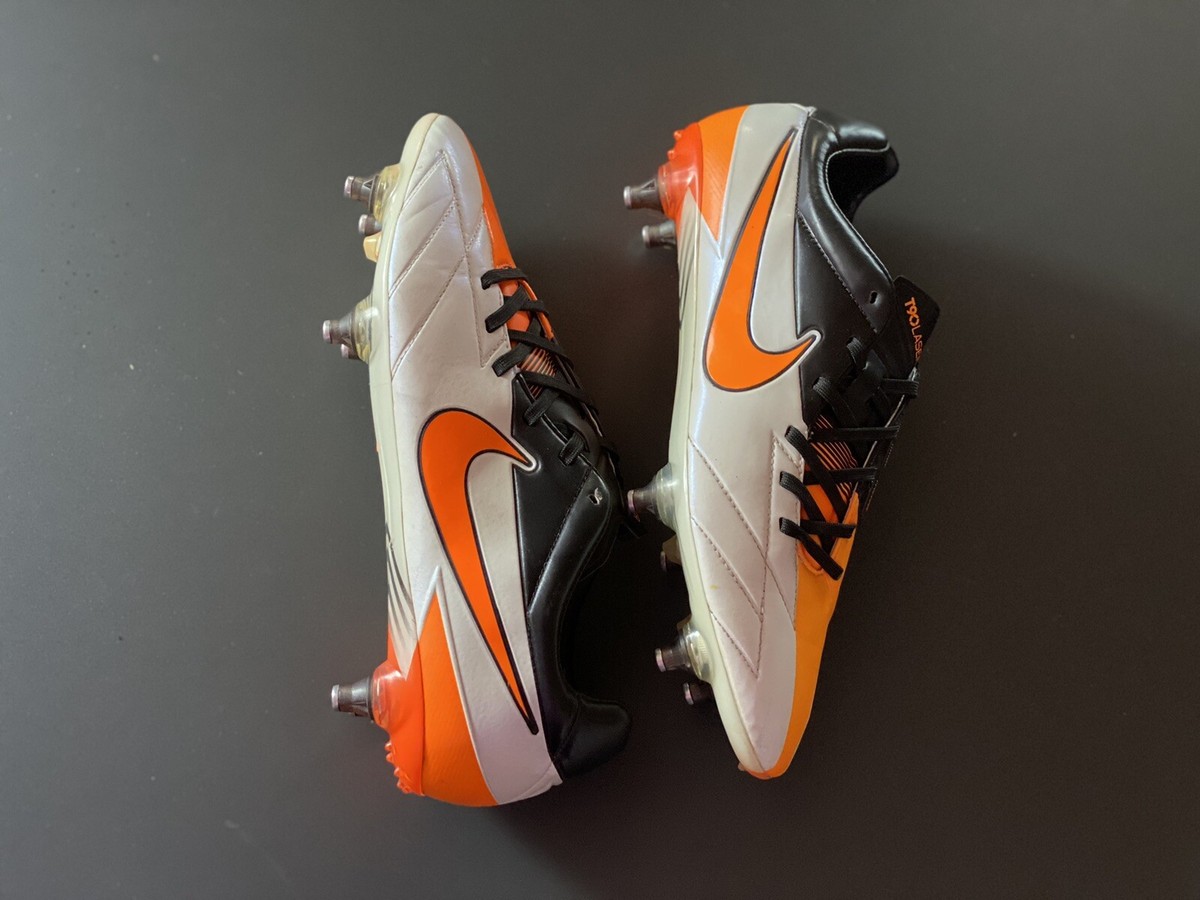 【 USED 】 NIKE T90 LASER IV HG-B (27㎝) Nike Total 90 Laser IV SG-Pro UK9 US 10 EUR 44 White/Green