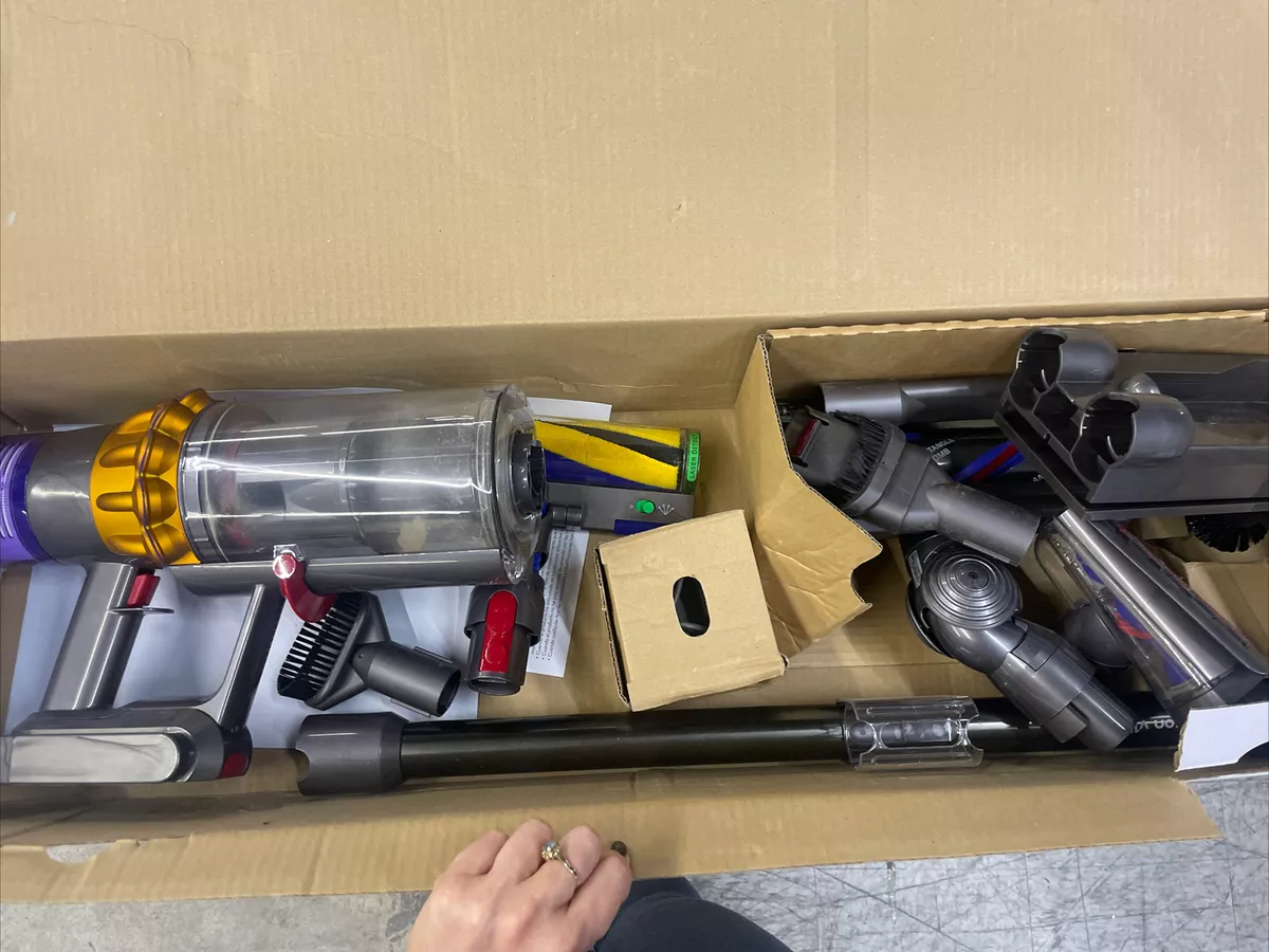 Dyson V15 Detect Absolute Cordless Vacuum Cleaner Read vu