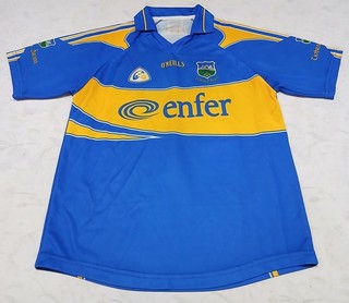 Vintage Tipperary GAA O'neills Men's Size M 2004/05 Gaelic Shirt Ireland