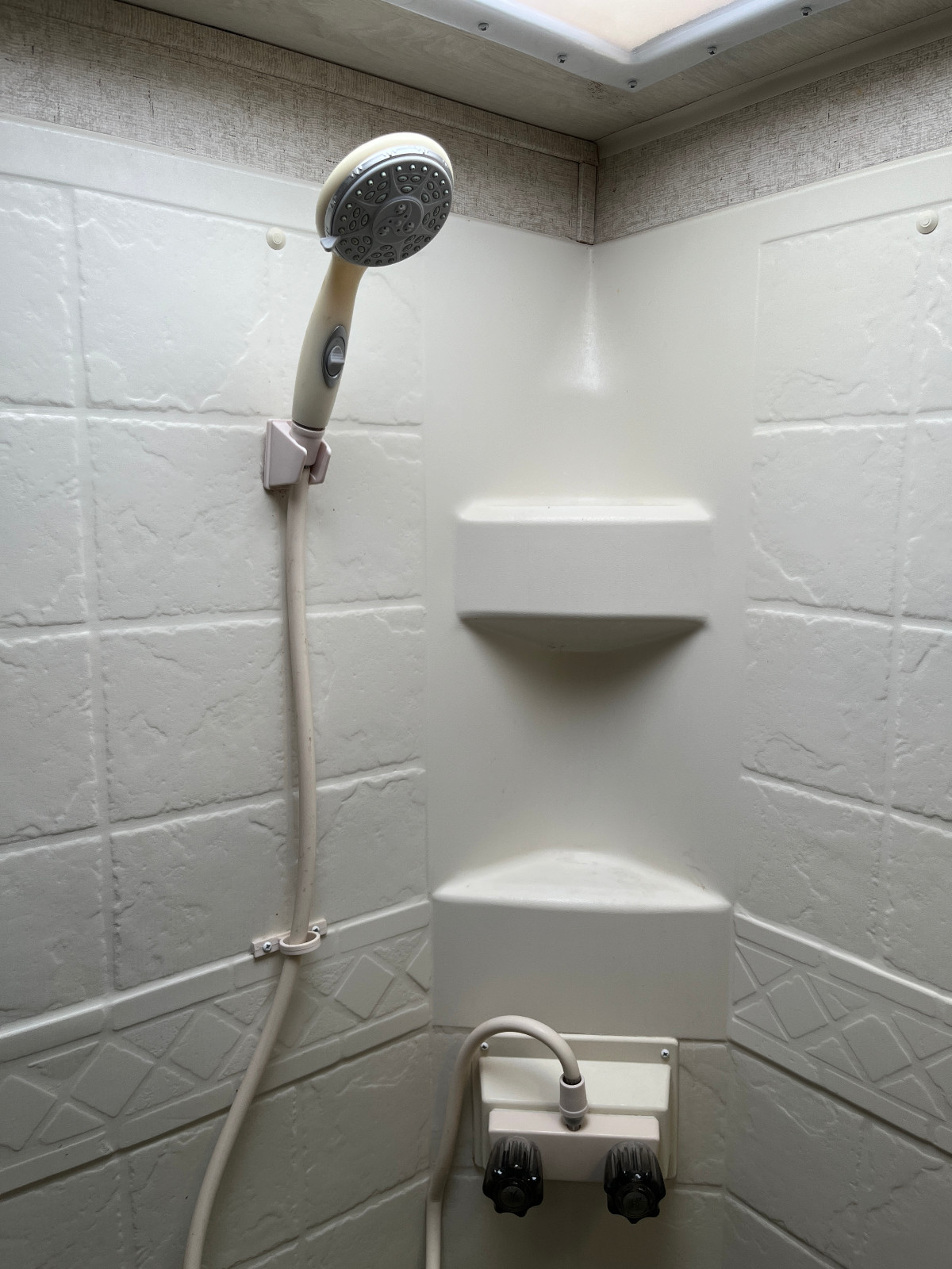 2017 Heartland Trail Runner 27RKS Travel Trailer Camper–Clean TX RV–Single Owner