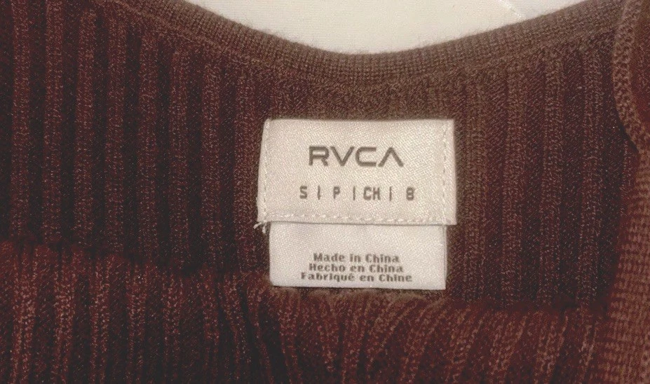 Top RVCA en talla SM - NUNCA USADO Foto 2 de 3