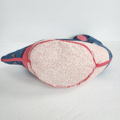Almohada decorativa vintage de peluche de pato de tela de retazos hecha a mano - Imagen 8 de 12