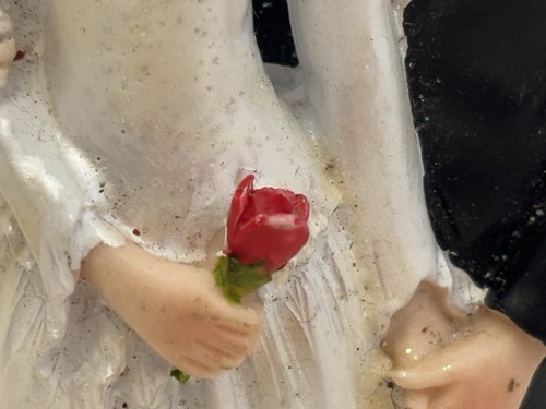 Wedding Figurine CAKE TOPPER Bride Groom Pearls Gems Lace Veil Rose Resin 5.5” - Picture 8 of 17