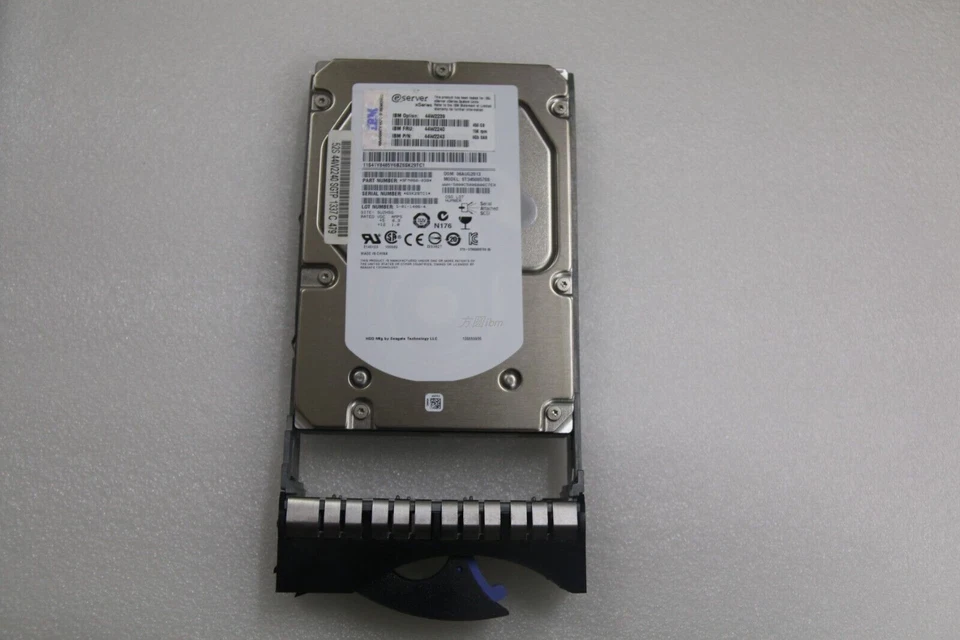 NEW IBM SAS 15K 44W2240 450GB 44W2241 44W2239 6GBPS 3.5" HS HARD DRIVE - Image 2 of 4