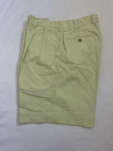Bills Khakis Light Green Shorts