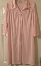 Vanity Fair Robe House Coat Women's Size M Button Front Pink Nylon Embroidered