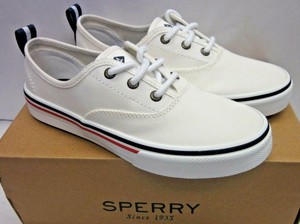 women's crest cvo canvas sneaker