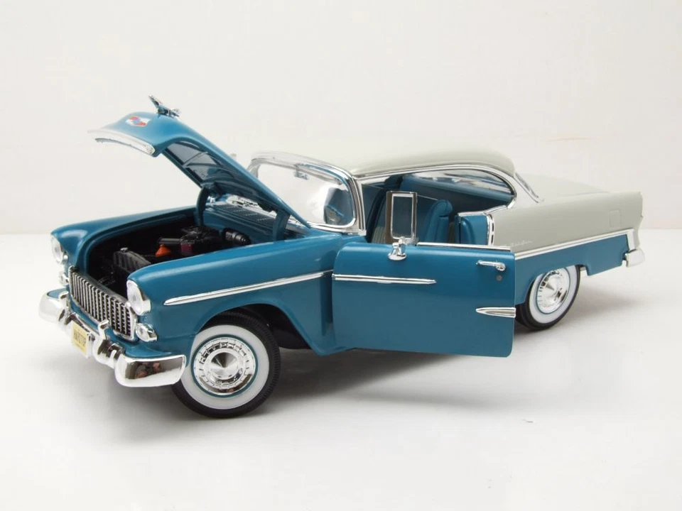 Chevrolet Bel Air 1955 blau elfenbein Modellauto 1:18 Auto World - Bild 4 von 4