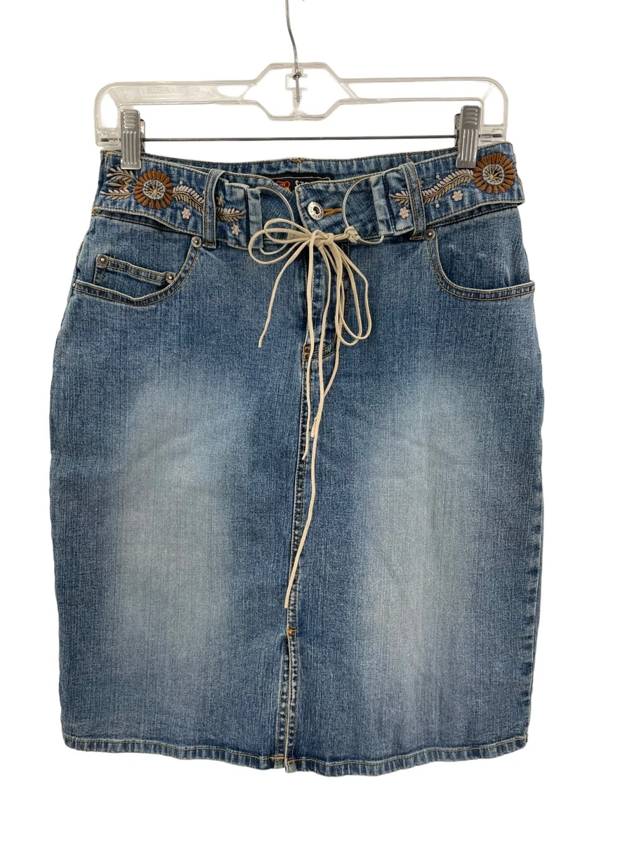Knee length top vintage denim skirt