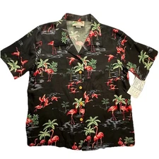 Paradise Found Hawaiian Shirt Women’s M S/S  Aloha Floral Flamingo Camp Button
