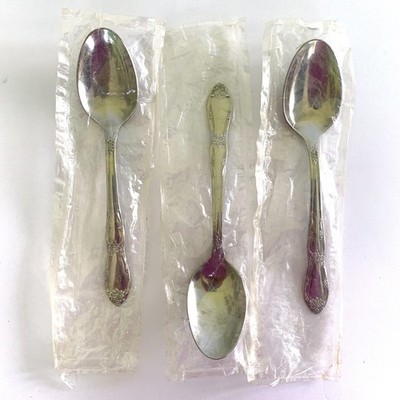 NIP Lot of 3 Wm A Rogers Oneida Ltd 6-1/2'' Dessert Oval Soup Spoons FENWAY
