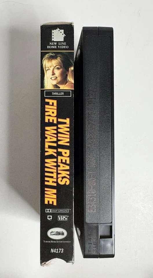 Twin Peaks: Fire Walk with Me (VHS, 1993) David Lynch Surreal Rare - Image 2 of 4