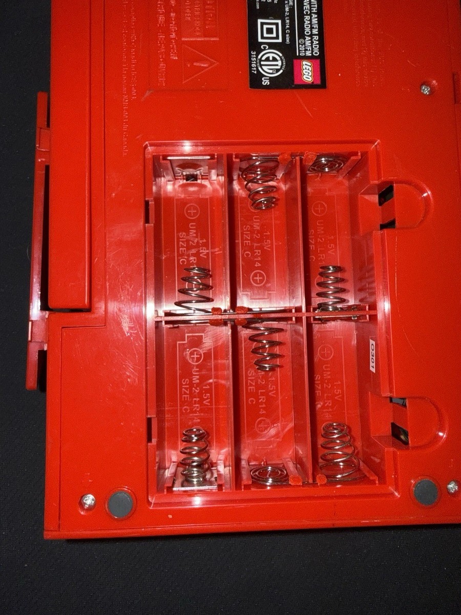 LEGO Brick CD Player AM/FM Radio Model LG11002 Red 2010 TESTED CD