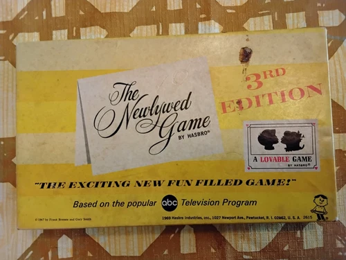 The Newlywed Game by Hasbro * 3rd Edition Vintage Board Game