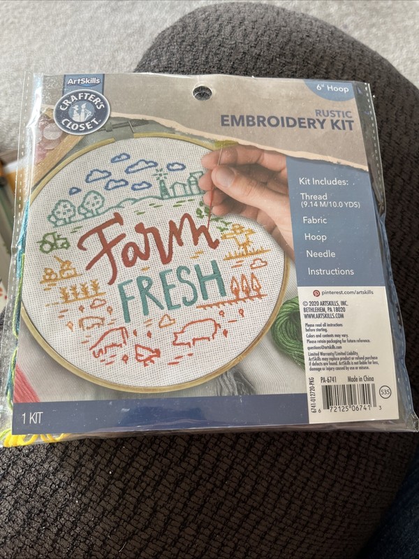 FARM FRESH RUSTIC EMBROIDERY KIT W/ 6” HOOP SEWING CRAFTING NEW 