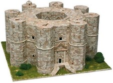 Castel Del Monte (Andria, Italy Sec. XII) 9300 Pcs Model Kit 1:150 1008
