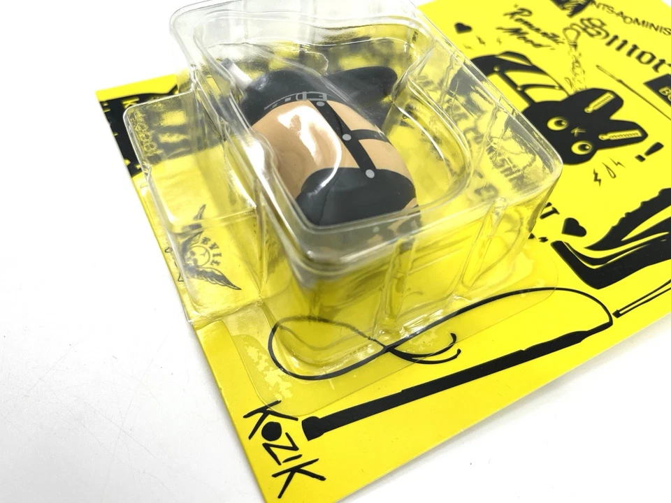 Kidrobot Bondage Smorkin’ Labbit 2.5” MINT Sealed Frank Kozik 2013 Rare HTF - Image 3 of 3