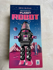 Planet Robot, Mechanical. New in box. Black. Not a toy. Made in China.