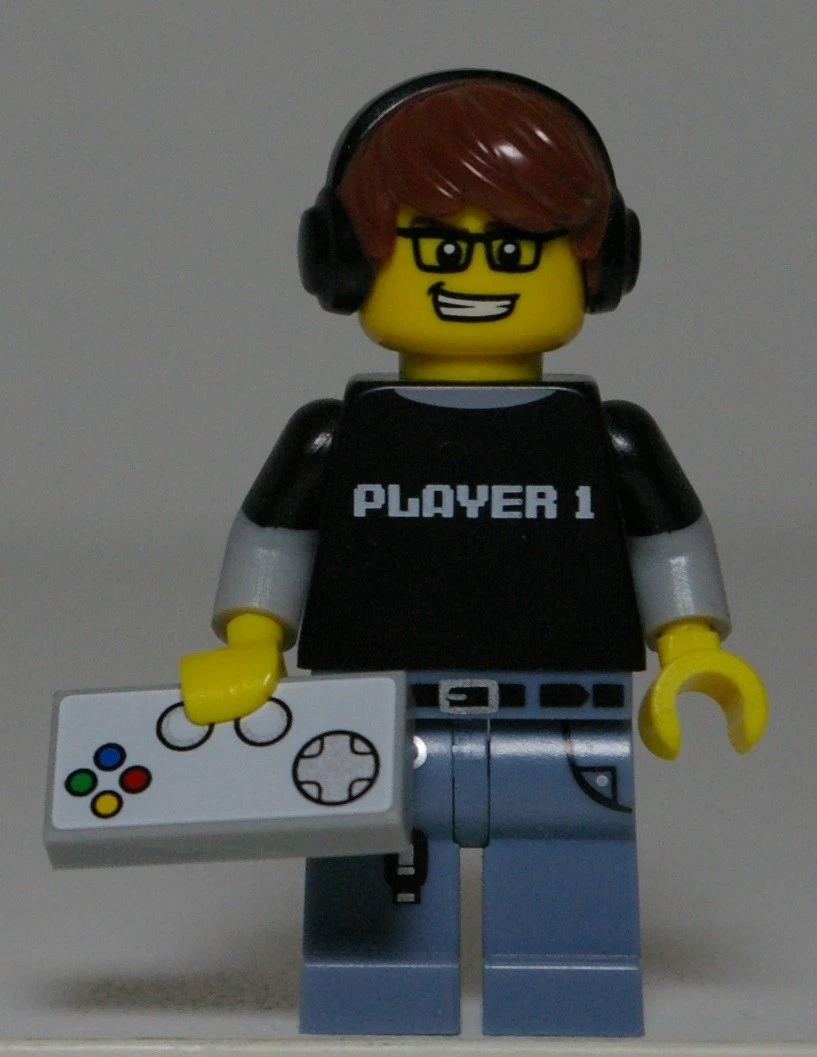 Lego player online 1 minifigure