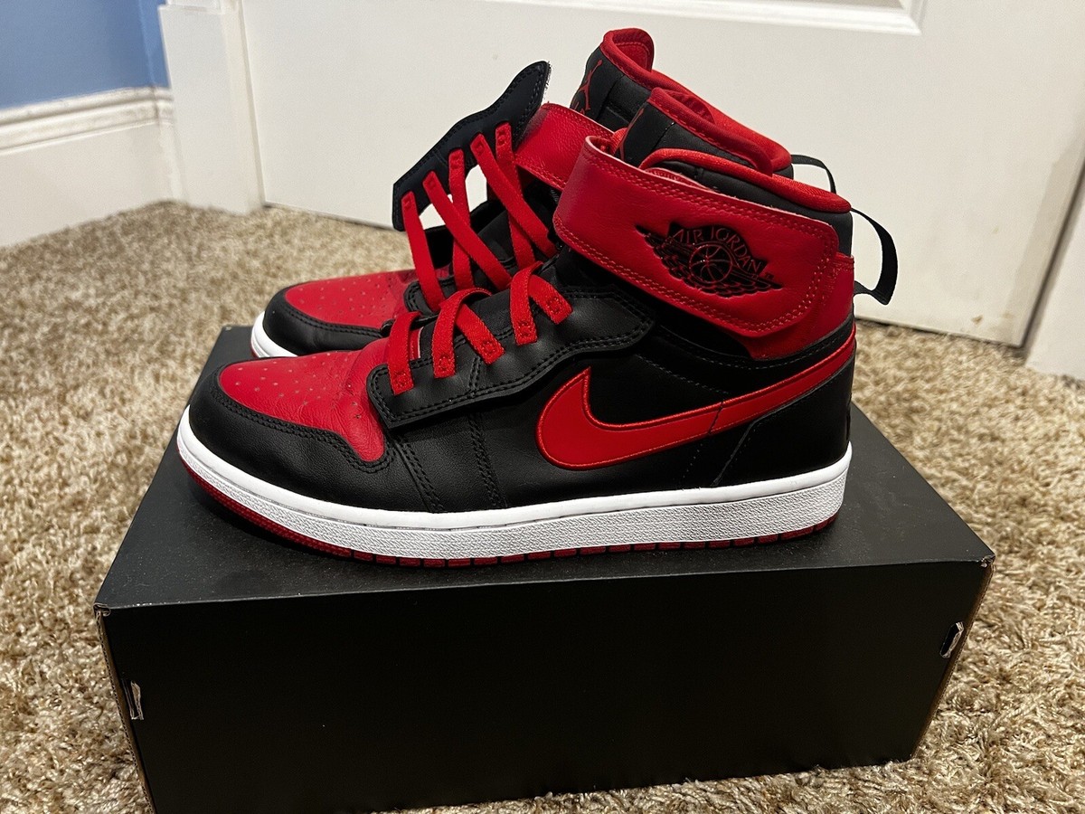 Nike 2021 Air Jordan 1 High FlyEase New without tags 8.5 Air Jordan 1 High Flyease Mens Size 7 / Womens Size 8.5  main image 3