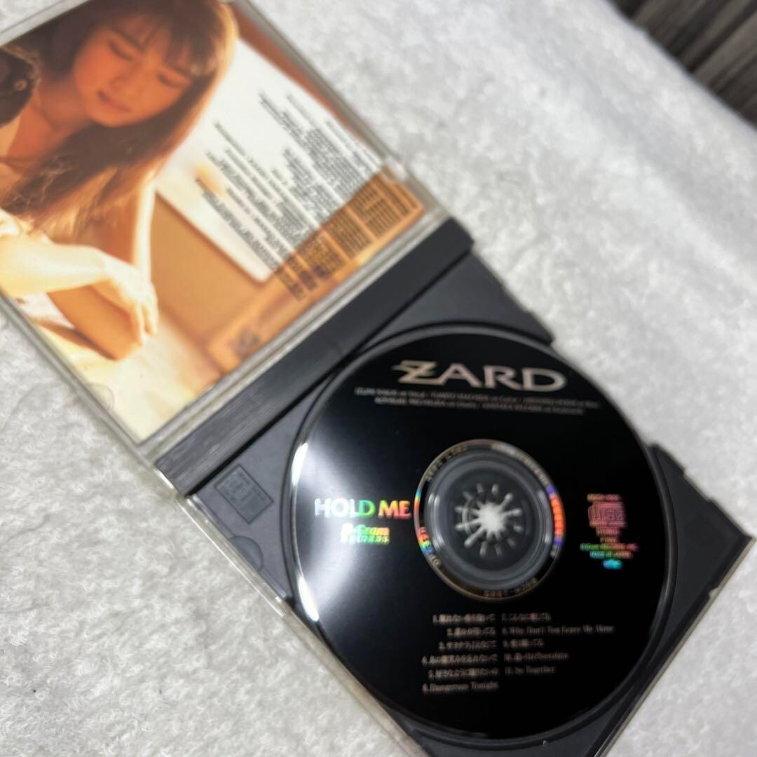新品未開封 ZARD HOLD ME CD アルバム 171207913.jpg?cmsp_timestamp=
