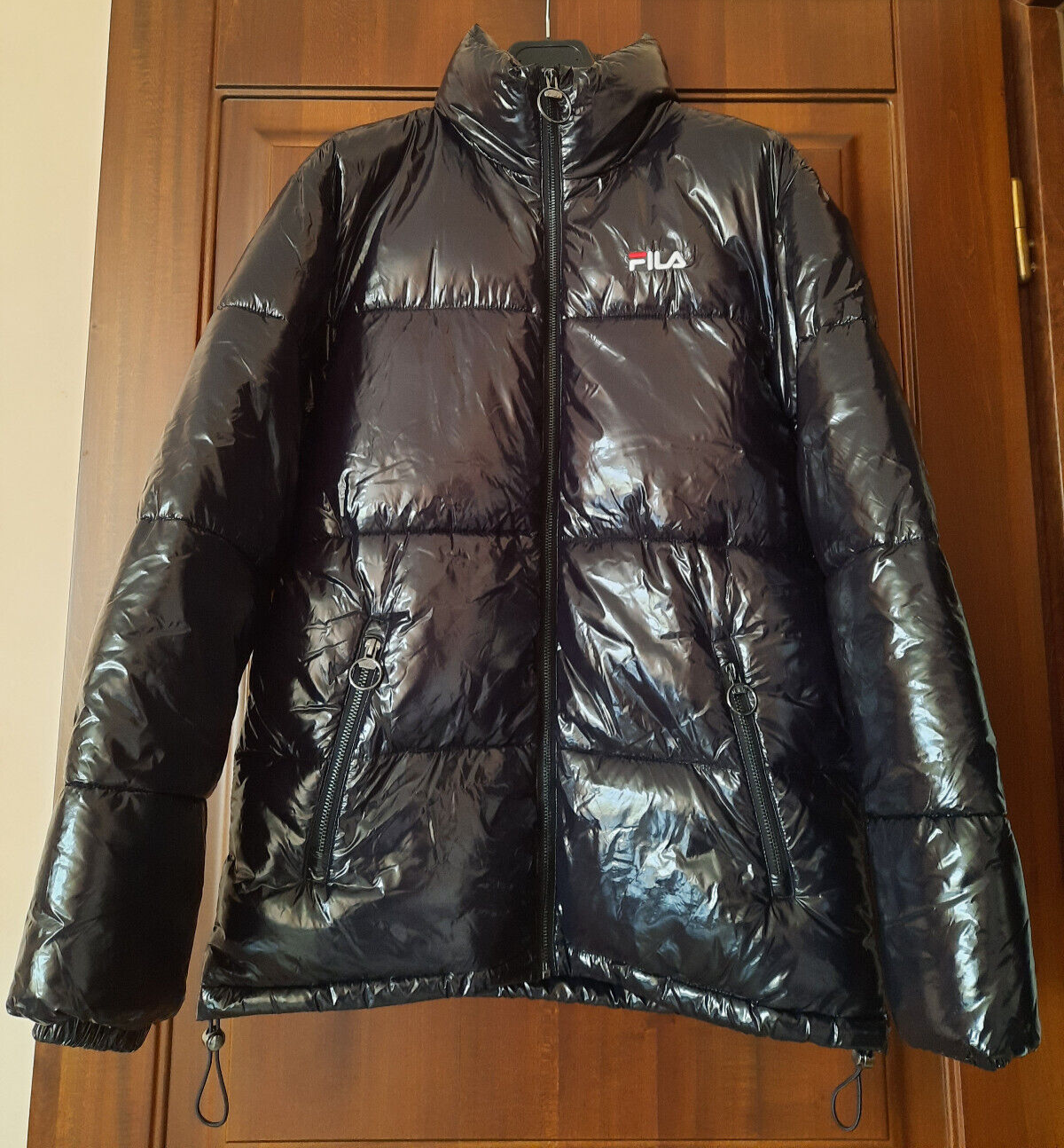 Abbigliamento della FILA giacca giubbino nero da donna tg. XS ?