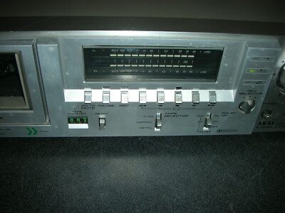 Akai CS-F33R - 2 MOTOR Logic Control - Auto Reverse - Stereo Cass