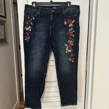 Soho Relaxed Boyfriend Embroidered Jeans Sz 16 Dark Skinny Tapered