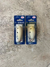 Vintage Crankbait Manns Baby 1 Minus  NOSdiscontinued lot of 2 bone/orange belly