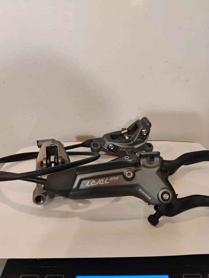 sram level Brz brake set 4 Piston - Image 2 of 3