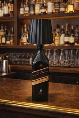 Johnnie Walker Double Black Bottle Lamp - Elegant Bar Glow!