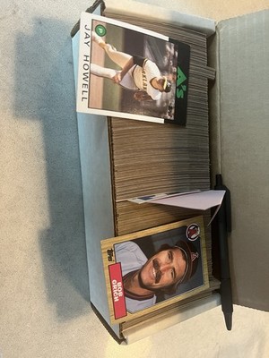 Several Hundred 1986-1987 Topps Baseball Card Commons