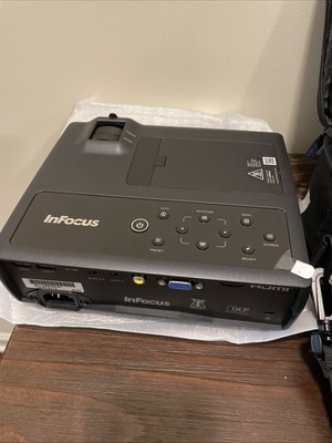 InFocus IN1116 DLP Projector Portable HDMI Remote Open Box In Focus