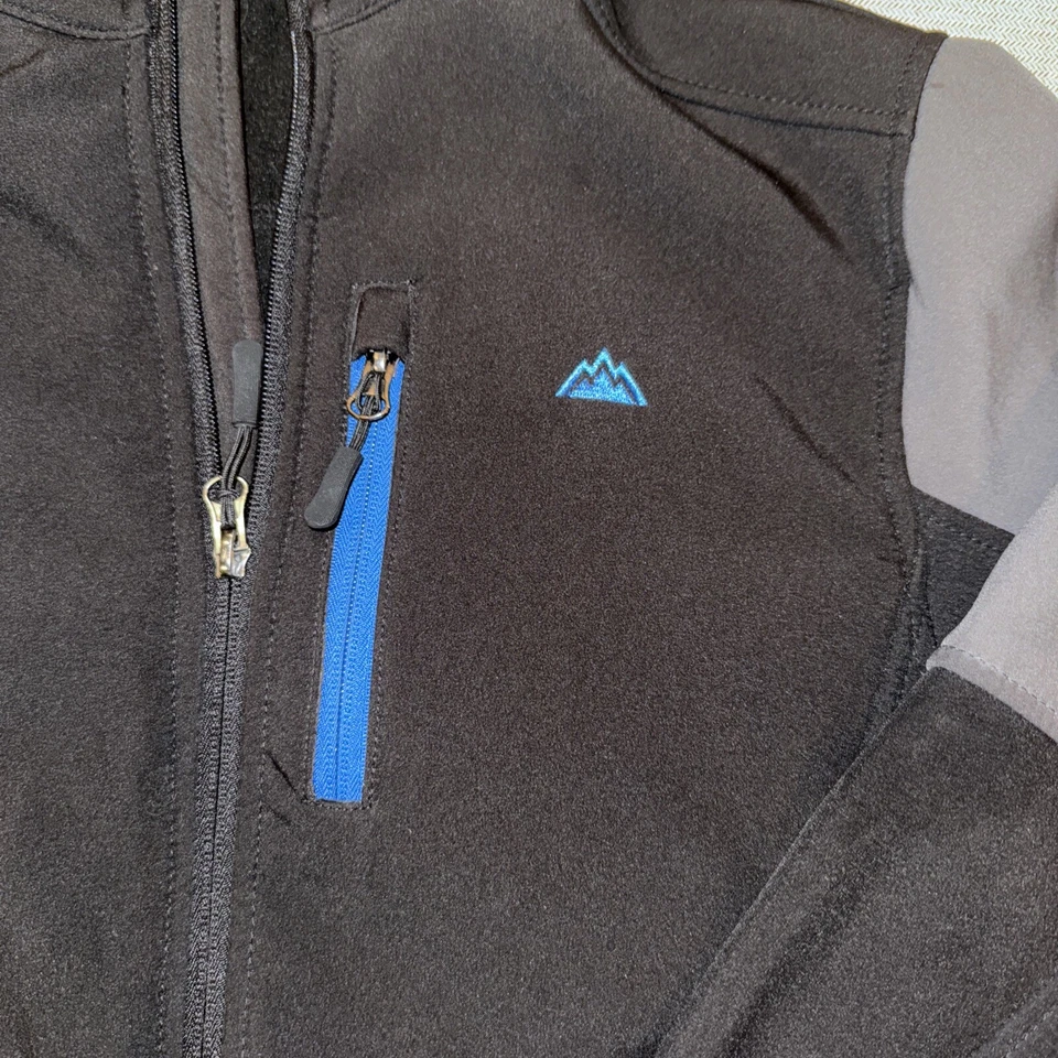 “Snozu Performace” Youth Zip Up Softshell Jacket With Hood Black~ Size M  10/12 - Image 2 of 4
