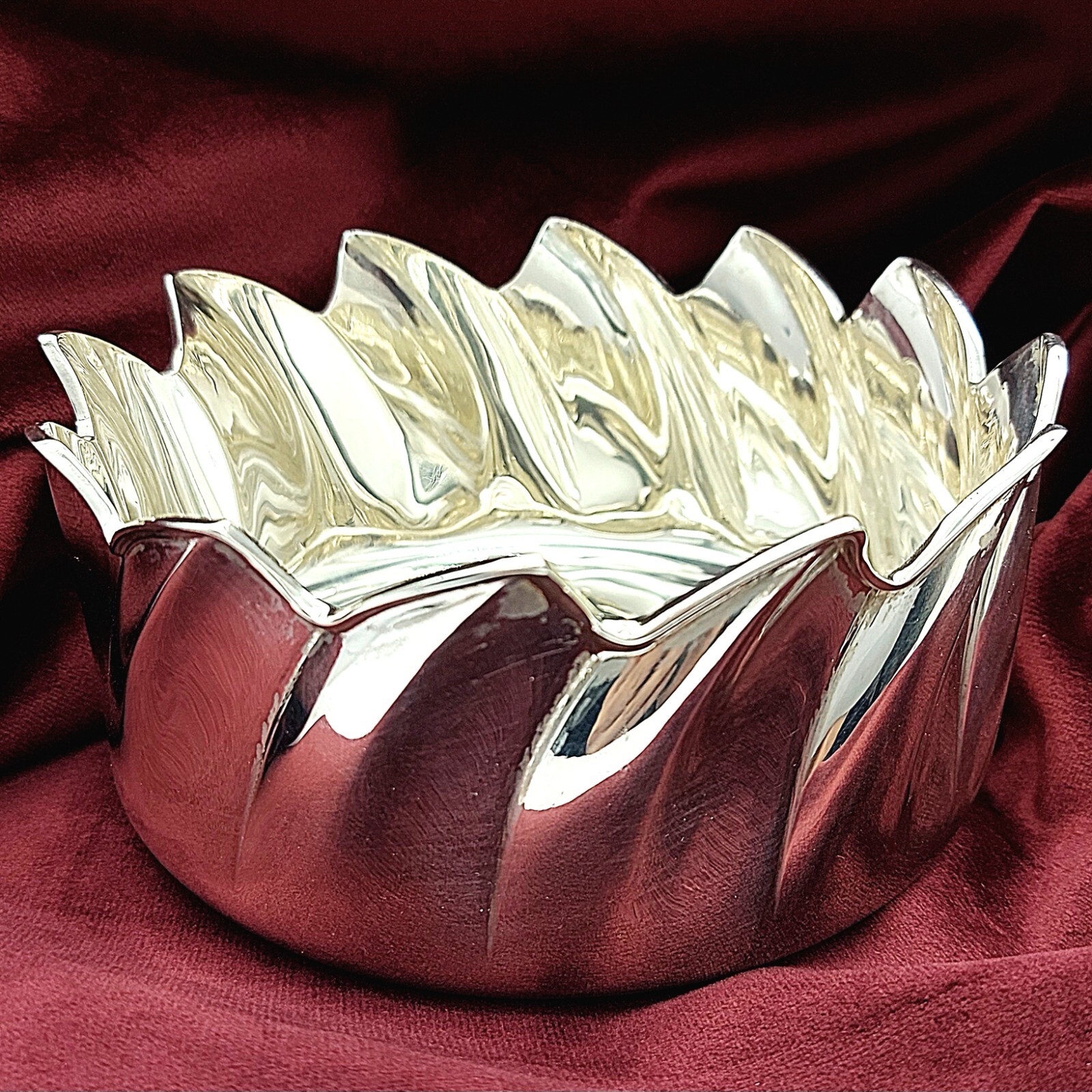 Solid Wave-Patterned Bowl (214g) Sterling Silver … - image 1