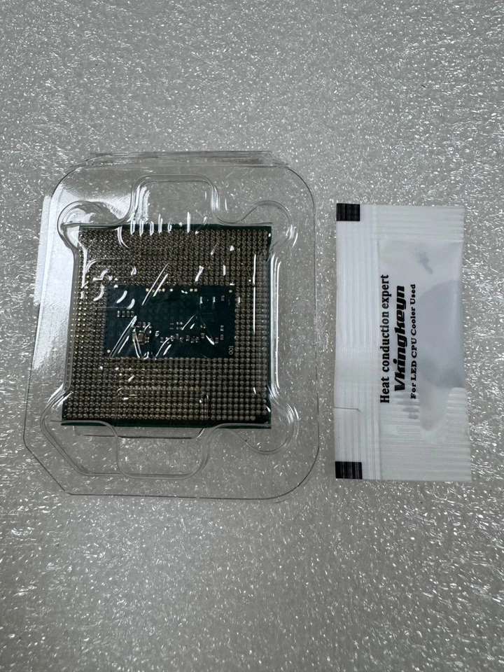 Intel i7-4910MQ SR1PT 2.9GHz 4-CORE 8M Processor PGA947 Socket G3 LAPTOP CPU - Image 2 of 4