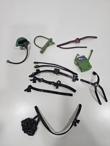 Lot Of 11 Vintage TMNT Teenage Mutant Ninja Turtles Belts And Accessories