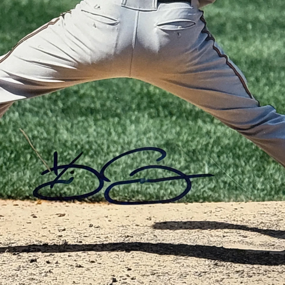 Foto de béisbol 8x10 firmada automáticamente por Kevin Gausman - PSA/ADN. Toronto Blue Jays, O’s Foto 2 de 4
