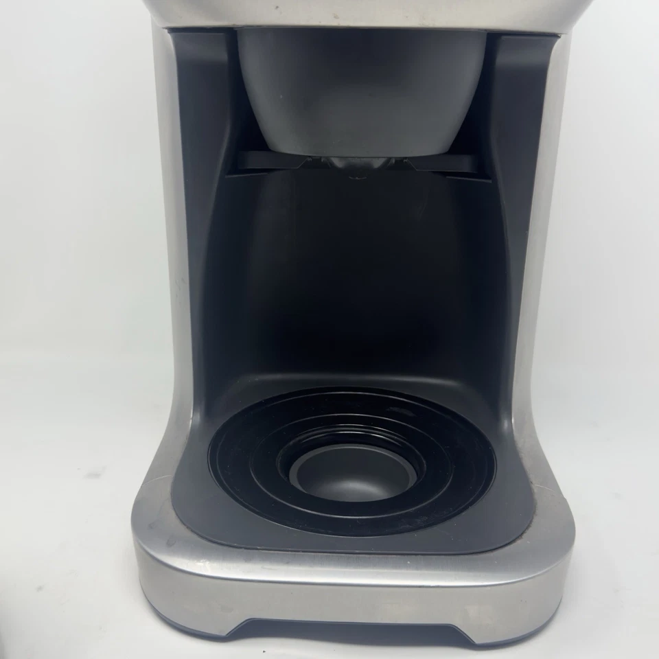 Breville BDC600XL YouBrew 12-Cup Grind and Brew Coffee Maker with Grinder Tested - Image 3 of 4
