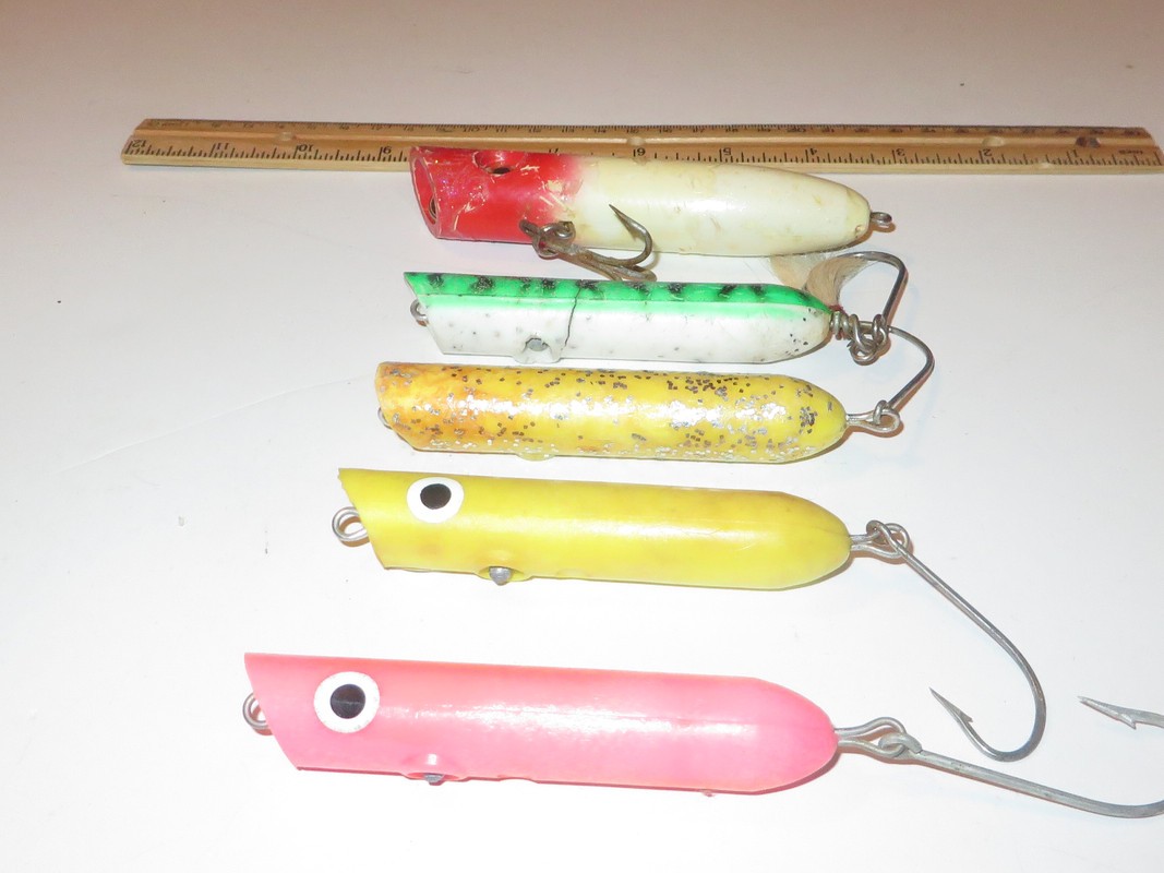 Lot of 5 Atom and similar Saltwater Popper Plugs  Various Colors - Image 3