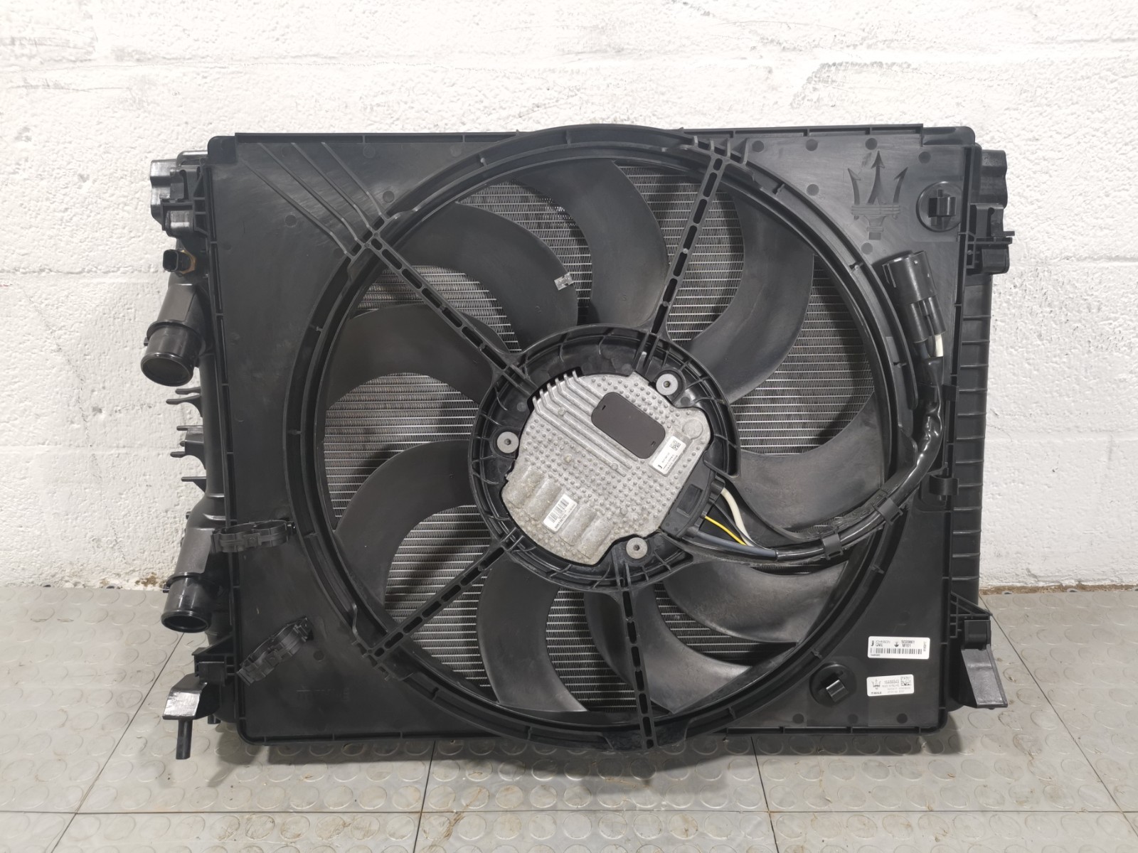 Maserati Levante 2017 Radiator fan