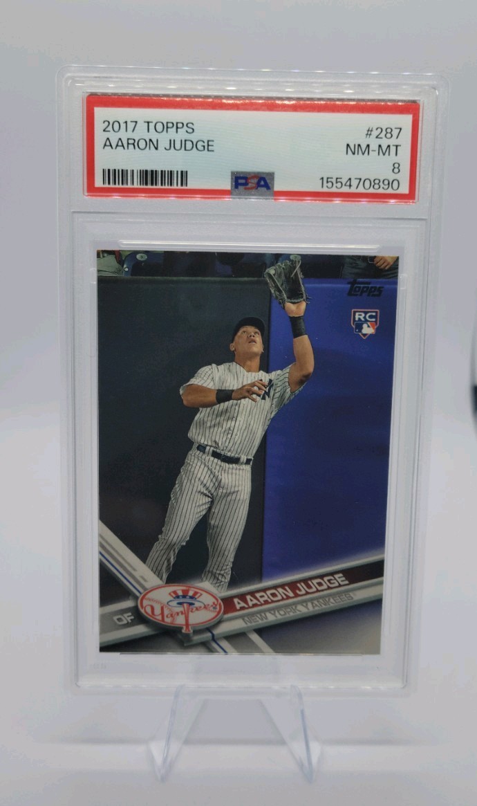 2017 Topps - Aaron Judge #287 Fielding (RC) PSA 8 New York Yankees