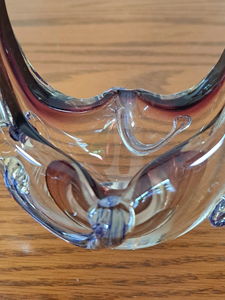 Винтажная разноцветная корзина ручной работы из художественного стекла с нанесенными оборками овальной формы - Изображение 3 из 4