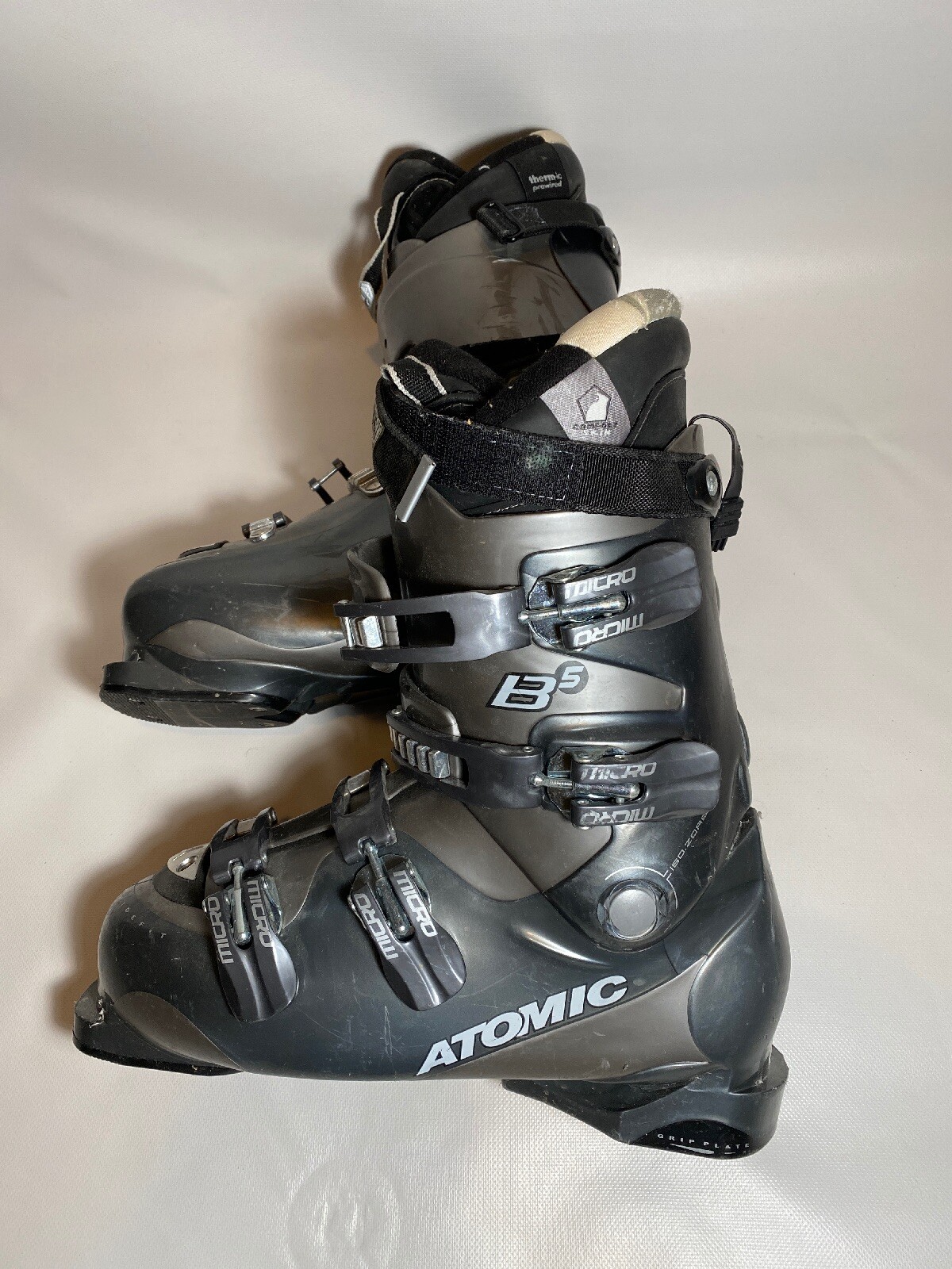 atomic b5 ski boots